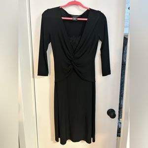 Ladies size 4 LBD perfect for any event, comfortable and classy.